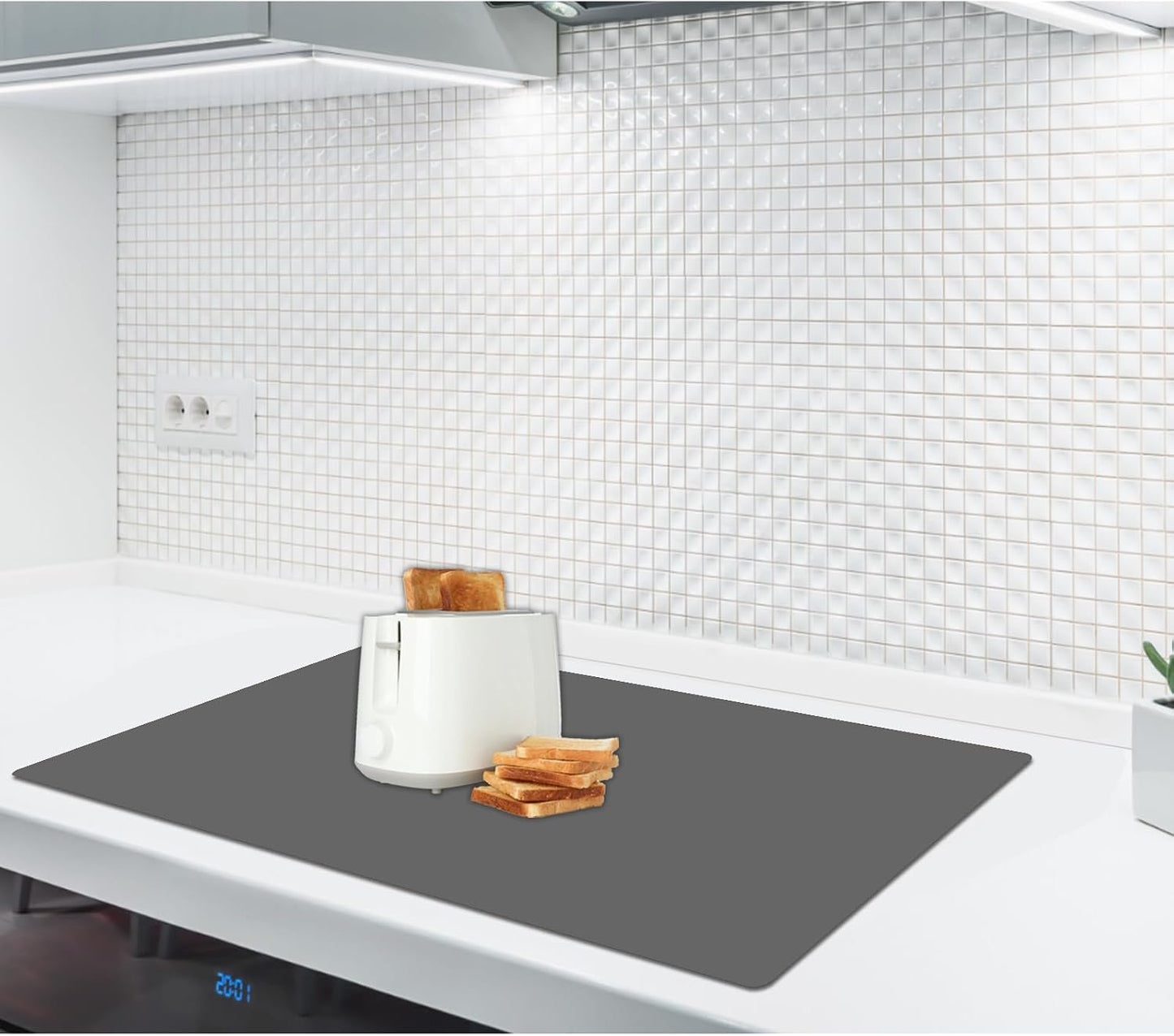 Silicone Mats for Kitchen Counter, 47.3"x23.6"x0.08" Largest Heat Resistant Mat Kitchen Island Waterproof 2MM Thick Countertop Protector Mat Nons-slip Extra Large Counter Mat (Black)