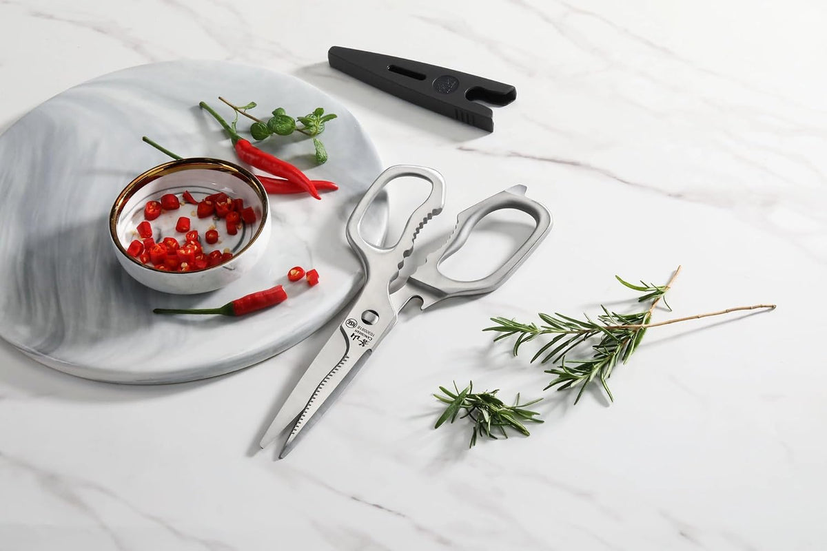Cangshan Forged Stainless Steel Kitchen Shears with Satin Finish and Blade Guard
