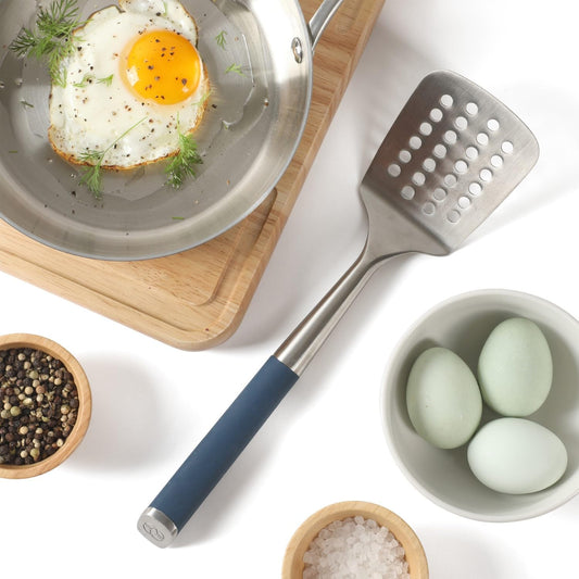 Calphalon Slotted Turner, Kitchen Flipping Spatula, Slotted Spatula, Stainless Steel Turner with Silicone Heat Resistance Handle, Nonstick-Safe Spatula for Draining and Flipping (Navy)