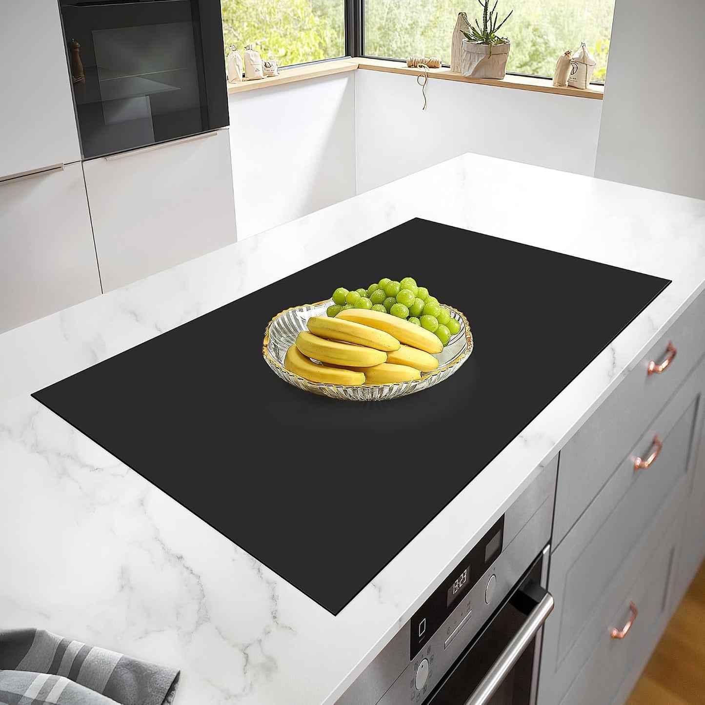Silicone Mat Roll - Silicone Mats for Kitchen Counter, Heat Resistant Countertop Protector, Non-Slip Table Mat Desk Saver Pad, Multi-functional Cuttable Silicone Mat, Craft Mat - 17IN X 5FT