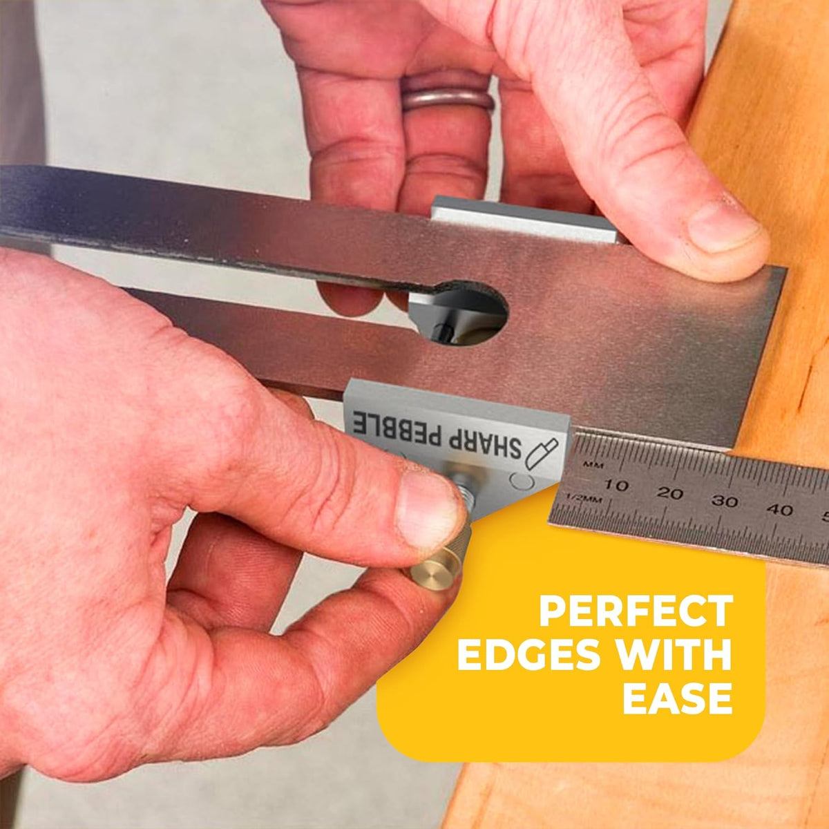 Sharp Pebble Honing Guide for Chisels and Planes - Chisel Sharpening Jig