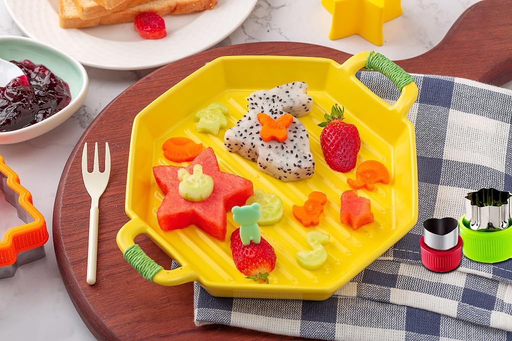 Sandwich Cutters for Kids Bread Vegetable Fruit Cookie Cutter Bento Box Complete Supplies and Accessories and Uncrustable Sealer for Boys and Girls Kids Lunch