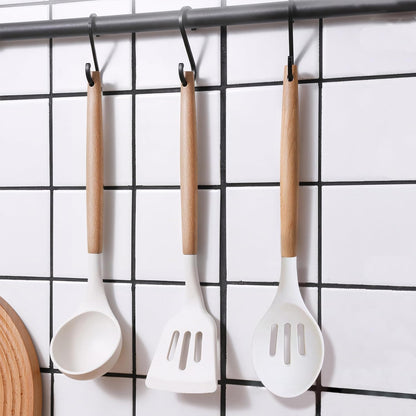Kitchen Cooking Utensils Set, 6Pcs Silicone Kitchen Utensils Set Spatula Spoon Soup Ladle Turner, Heat Resistant Wooden Handle Silicone Cooking Gadgets for Nonstick Cookware & Baking BPA FREE