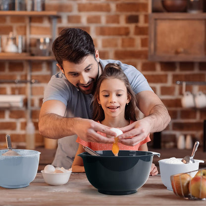 BoxedHome Nesting Plastic Mixing Bowl Set With Pour Spout, Microwave and Dishwasher Safe, BPA free Non-Slip Base, Set of 4 Size 1.7, 2.5, 3.5 and 4.5qt, Great for Prepping, Baking, Cooking (Dark Blue)