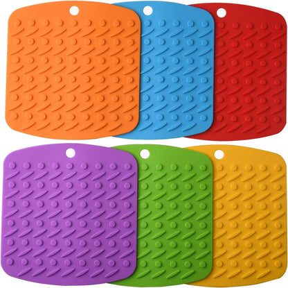 Trivets, Mitts,Spoon Rest and Garlic Peeler Hot Pads Multipurpose Kitchen Tool. 7x7 Potholders(Set of 6),Dishwasher,Durable, red/Green/Blue/Orange/Yellow/Purple
