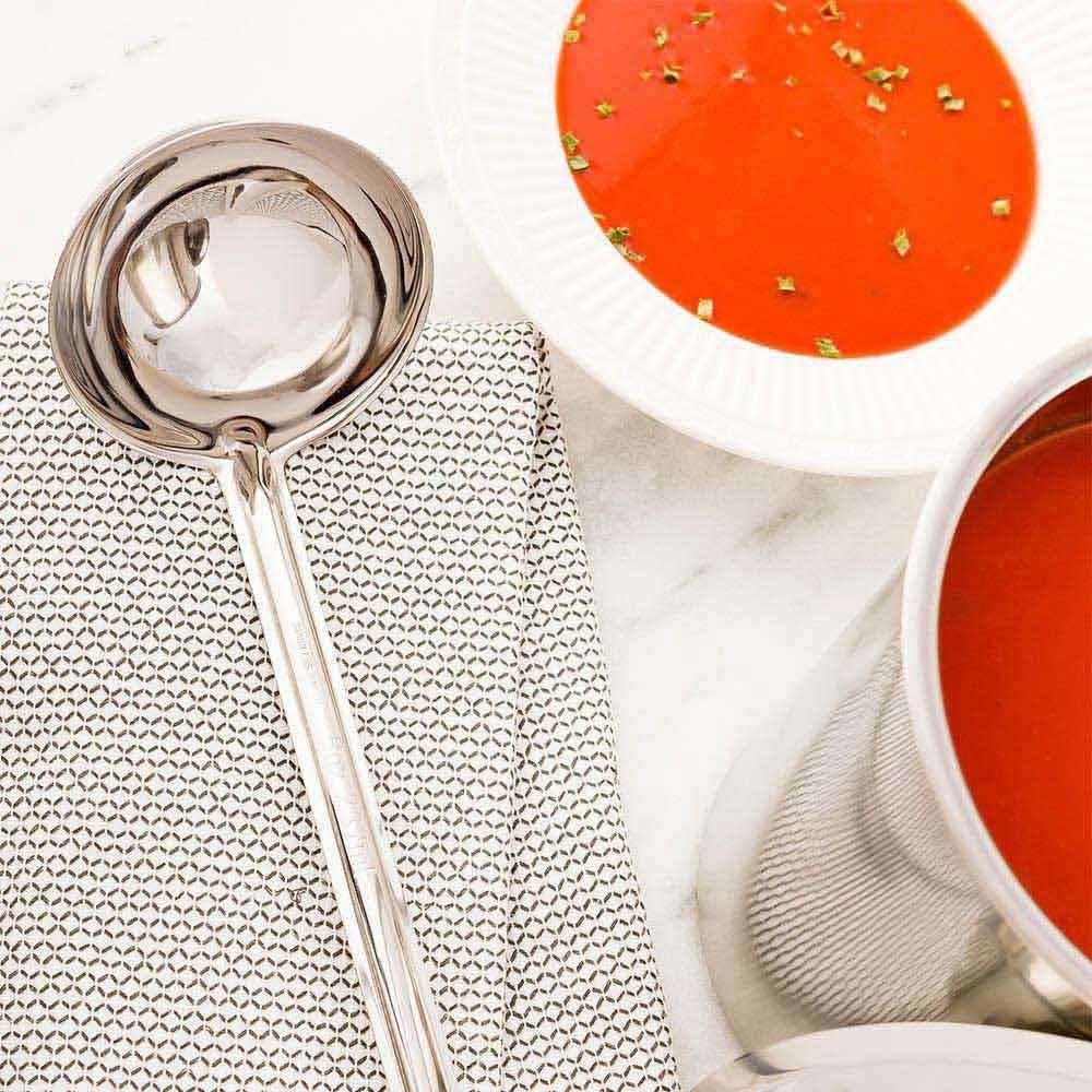 Restaurantware 16 oz Stainless Steel Serving Ladle