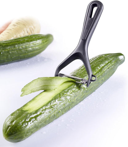 Westmark 29112270 Ceramic Blade Peeler, 5.9 x 0.7 x 2.7, Black