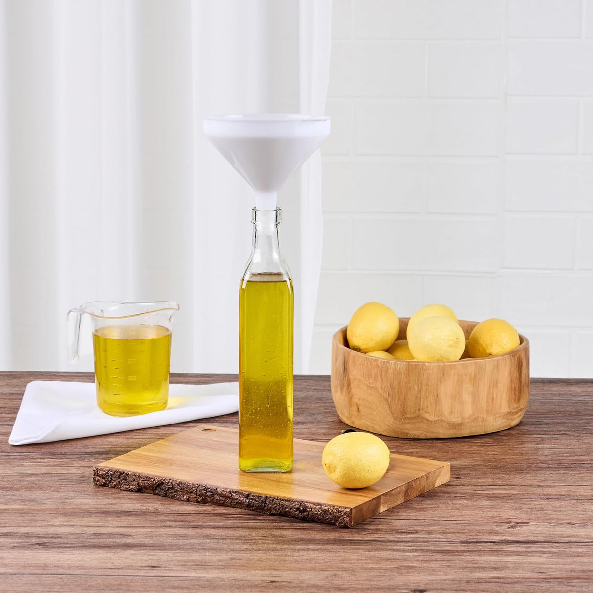 Restaurantware 8 oz White Plastic Funnel