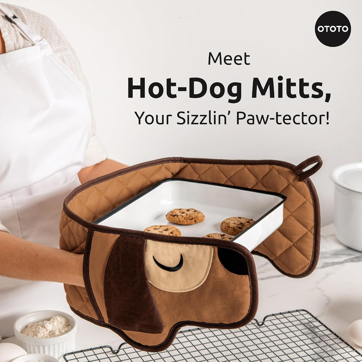 New - OTOTO Batlicious Oven Mitts and Pot Holders Sets - Heat Resistant Trivets for Hot Dishes, Cooking Goth Kitchen Decor, Cute Accessories, Pot Holders, Spooky Halloween Bat Moon Witchy Gifts
