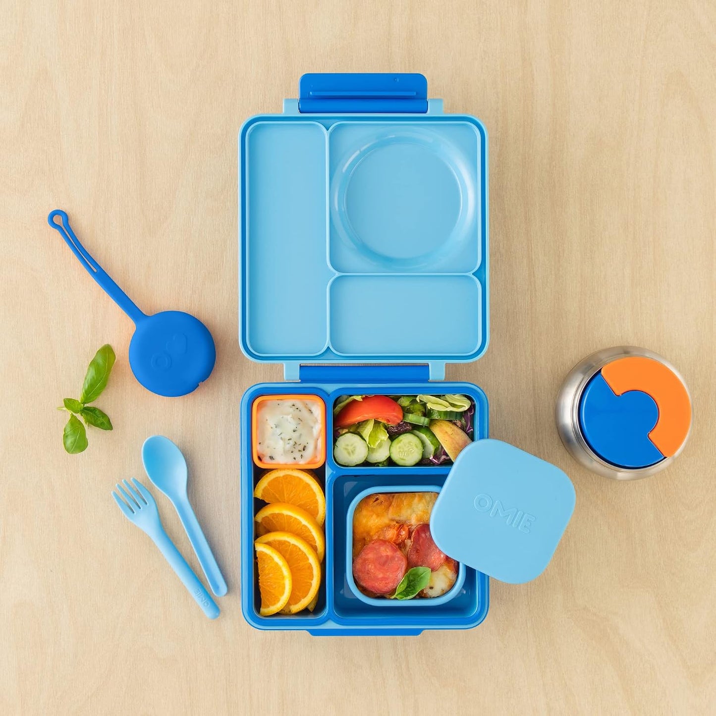 OmieBox Silicone Leakproof Snack Containers To Go, Food Storage Containers with Lid, School Lunch Bento Container - BPA Free, Airtight, Dishwasher and Freezer Safe, Oven Safe - 9.4 ounces (Pink)