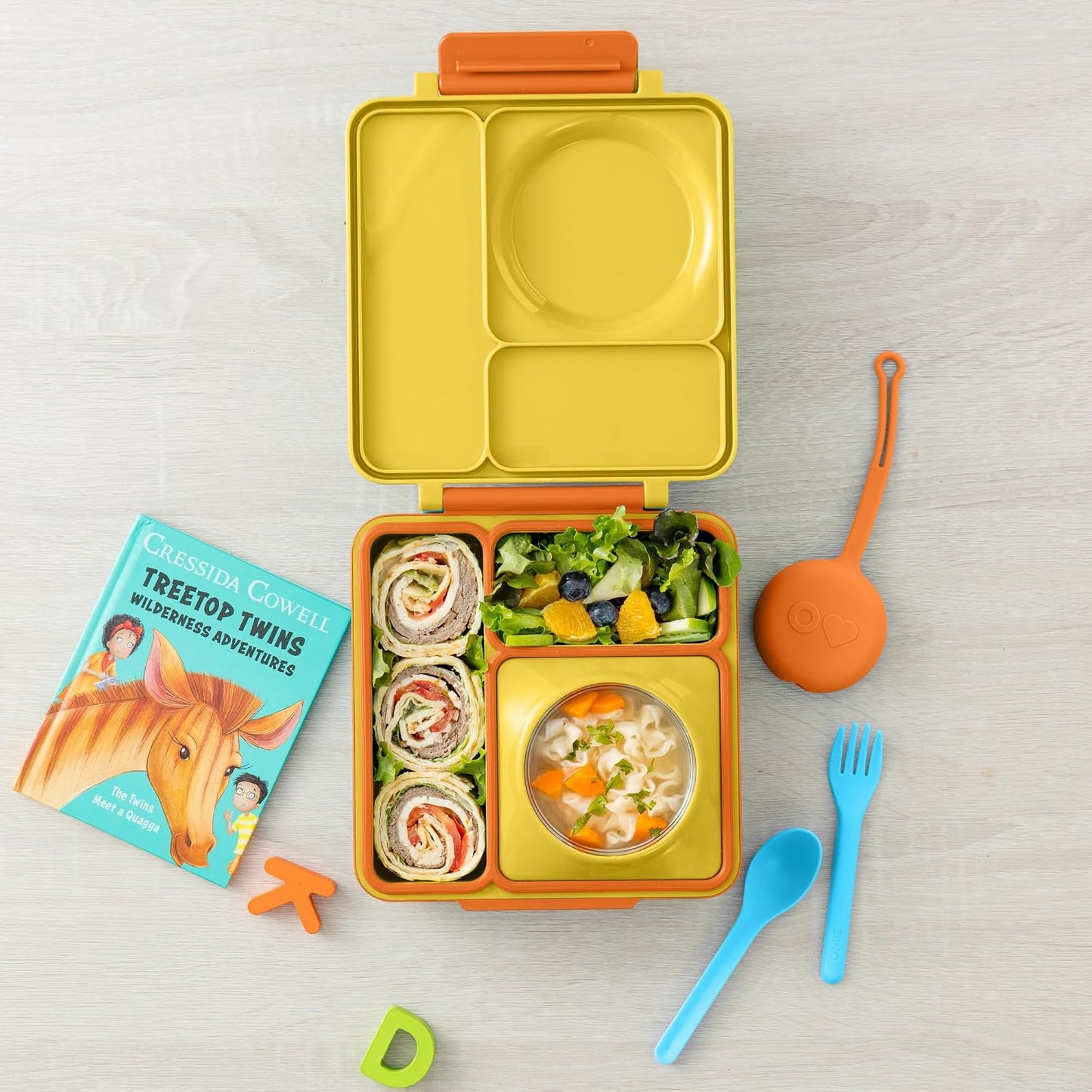 Omie OmieBox Kids Utensils Set with Case - 2 Piece Plastic, Reusable Fork and Spoon Silverware with Pod for Kids (Mint Green)