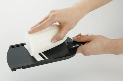 Kyocera Advanced Ceramic Double-edged Mandolin Slicer With Guard, Red