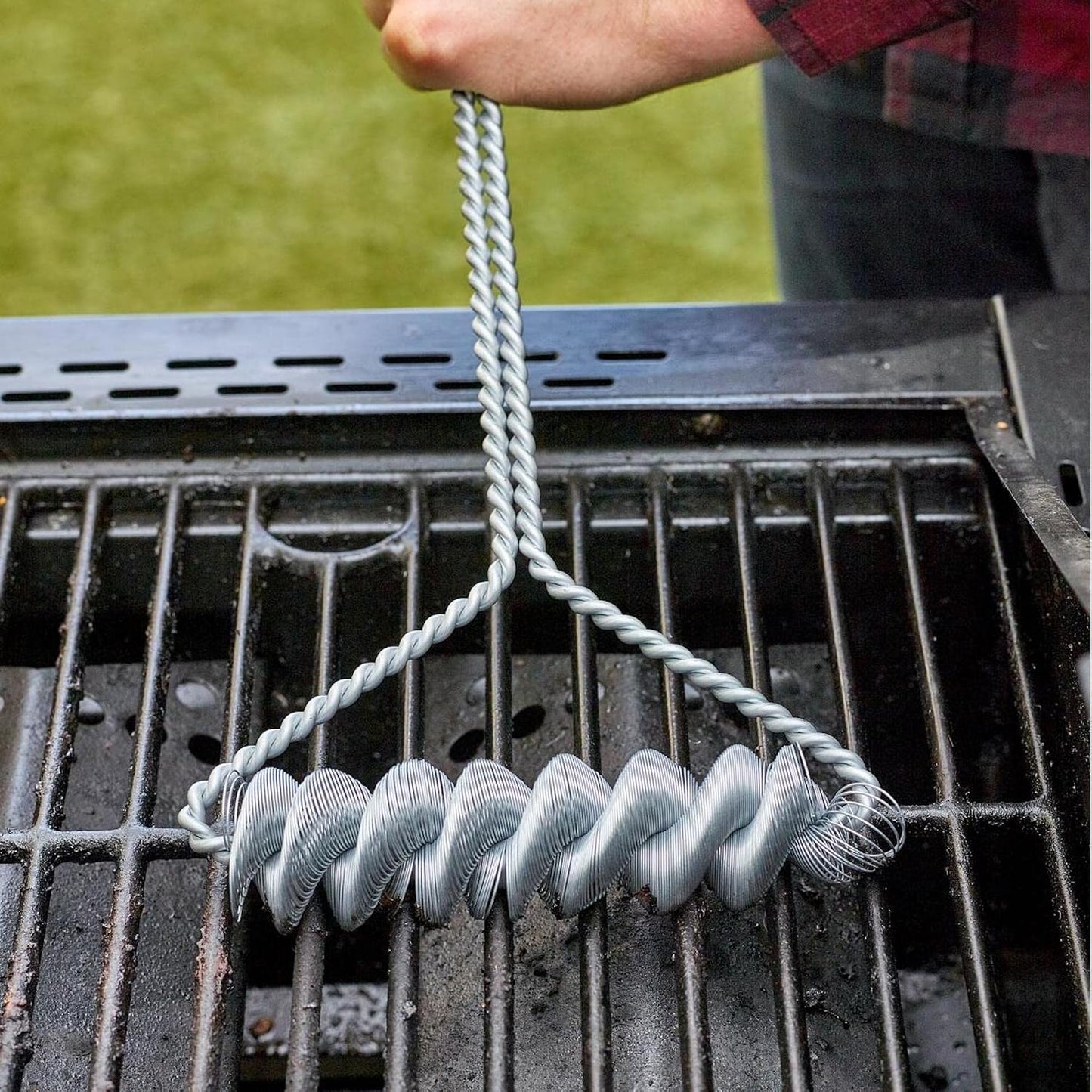 Outset Grill Cleaning, Universal Grill Grate Scraper, Stainless Steel with Storage Bag