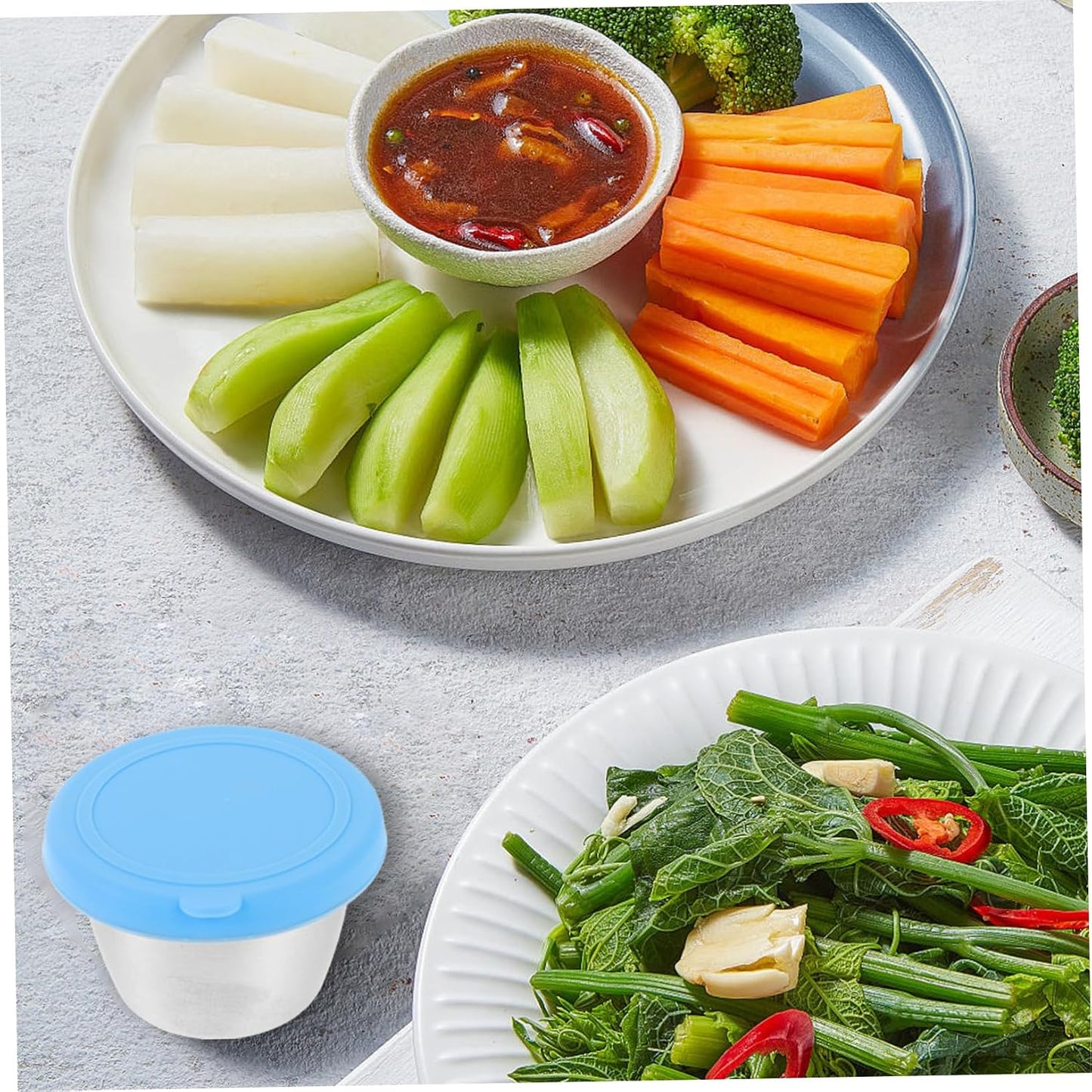 4Pcs Dip Cups with Lids Condiment Containers for Sauces Reusable and Leakproof for Parties Picnics and Meal Prep