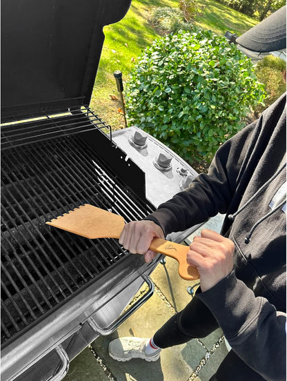 Outset Verde Wooden Grill Scraper, Small Grate Cleaner, No Grooves