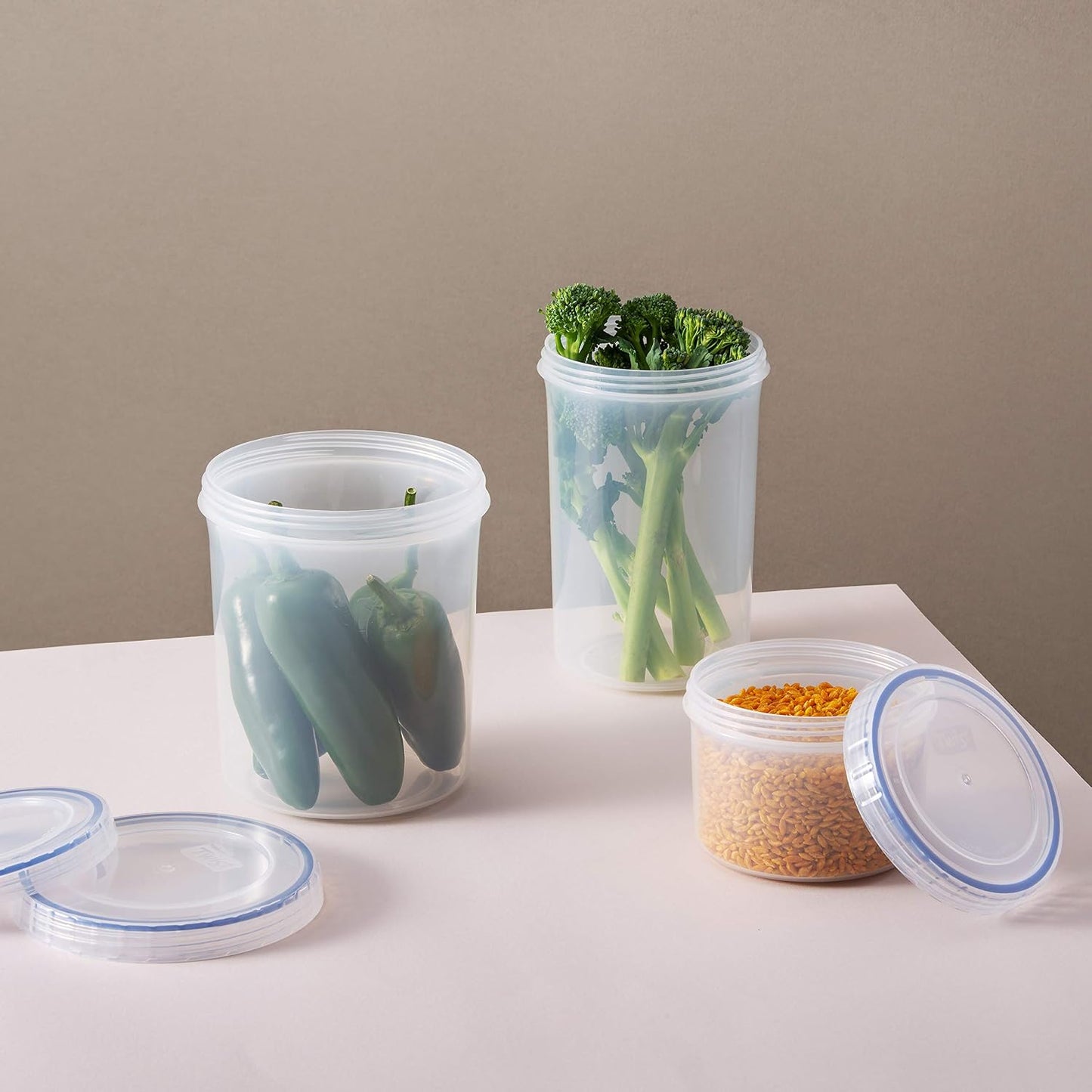 LOCK & LOCK Easy Essentials Twist Food Storage lids/Airtight containers, BPA Free, Tall-30.4oz Clear