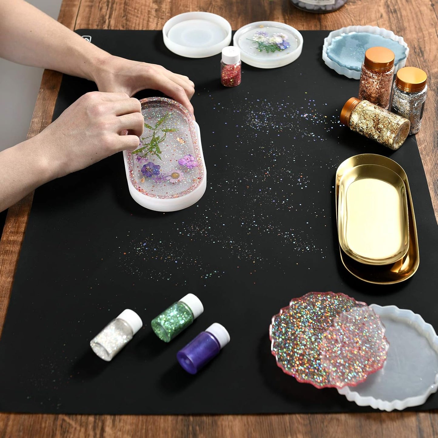 Sapid Extra Large Silicone Sheet for Crafts, Thick Silicone Jewelry Casting Mats, Nonstick Nonslip Silicon Mat for Epoxy Resin, Art Painting, Heat- Resistance Counter Mat (20"×27.9", Dark Gray)
