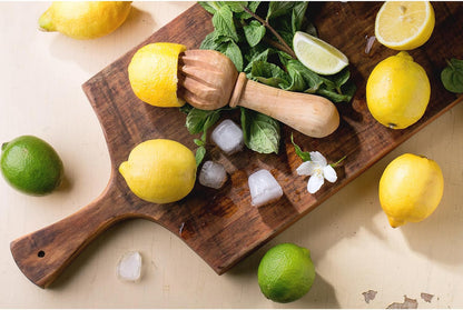 HIC Kitchen Citrus Juicer Reamer, Hardwood