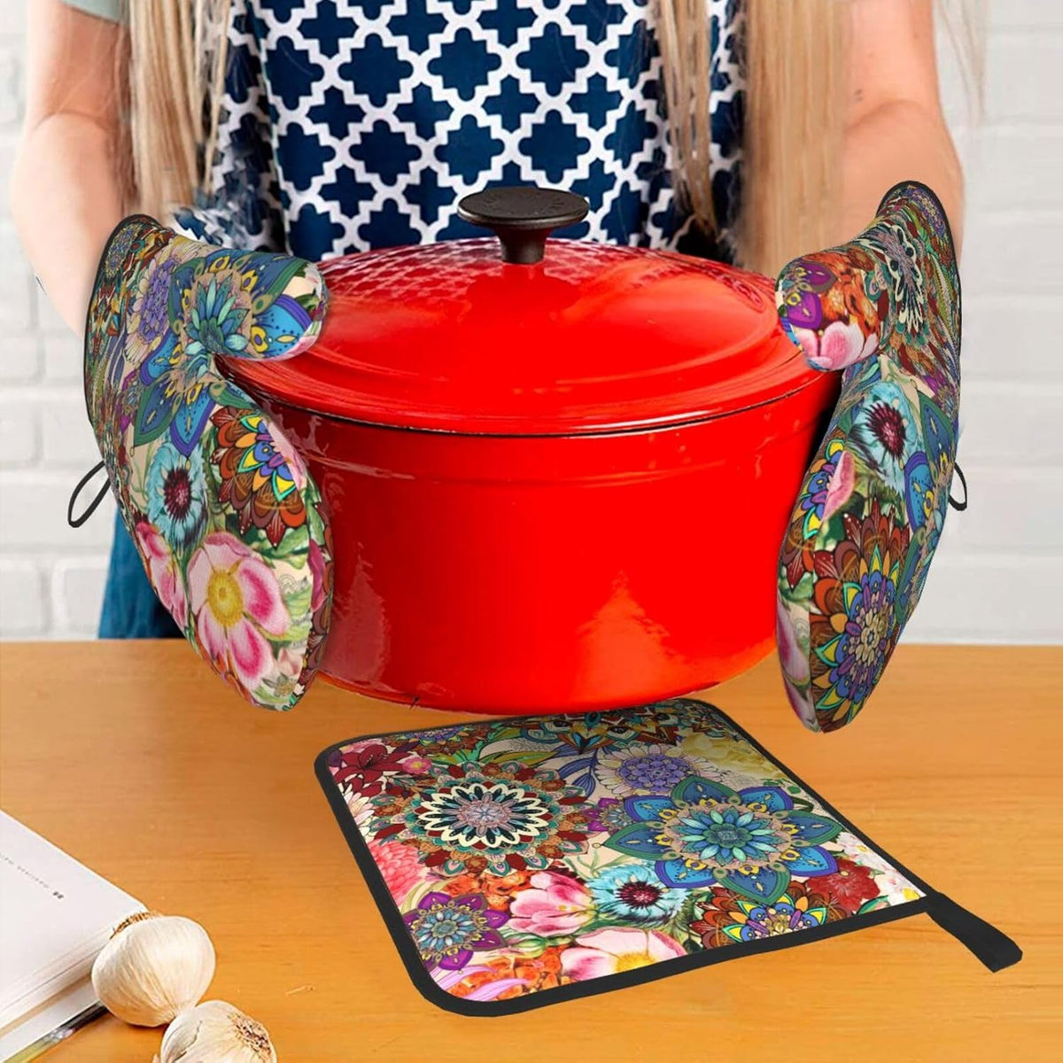 Boho Floral Oven Mitts and Pot Holders Sets of 3, Cute Baker Stuff