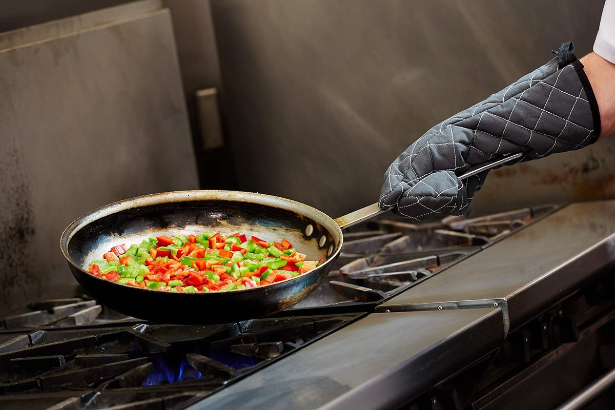 Oven Mitts, San Jamar BestGuard, Professional Grade, 15", Pair, Black