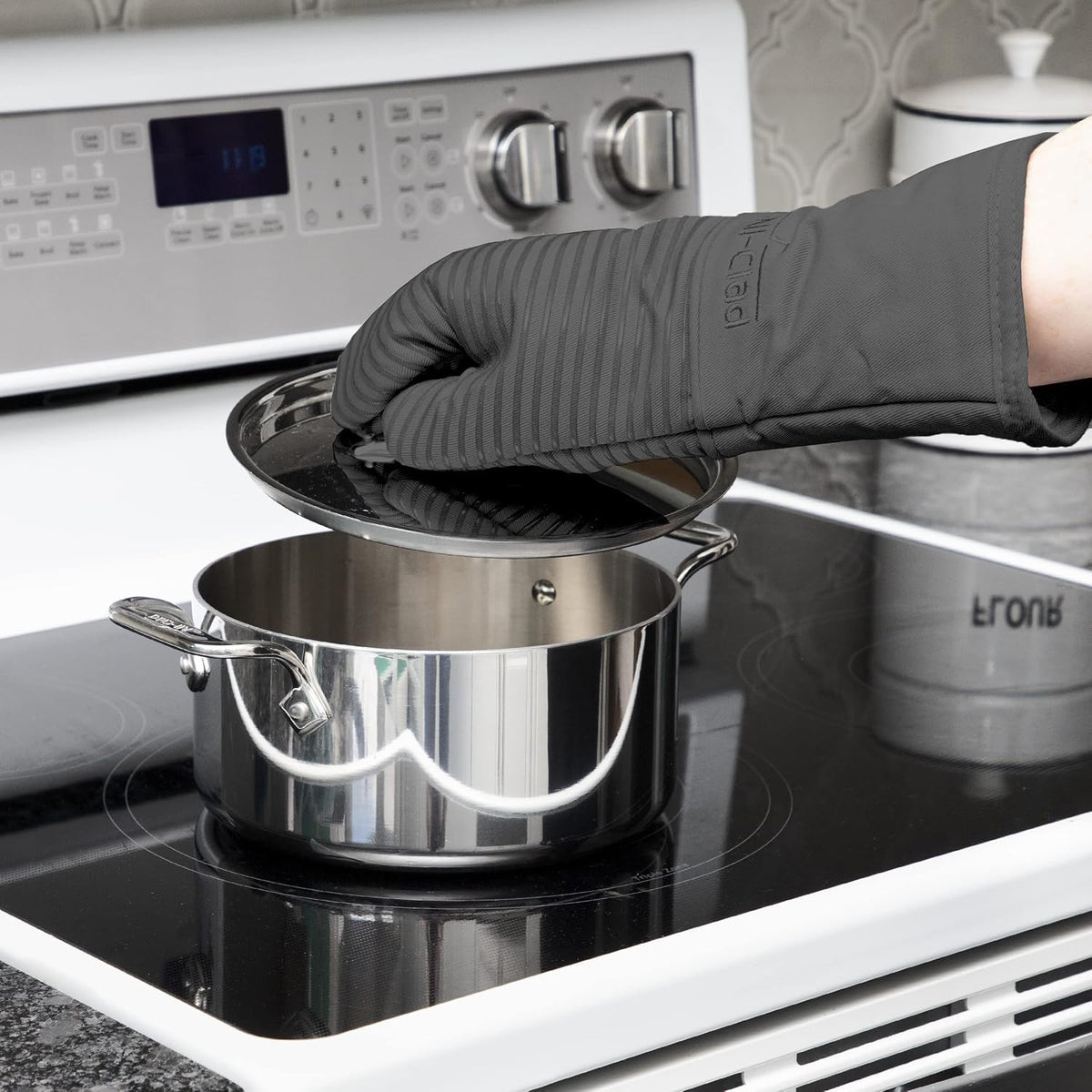All-Clad Silicone Oven Mitts: Heat Resistant up to 500 Degrees - 100% Cotton & Silicone, 14"x7" Oven Mitt for Kitchen and Barbeque, Pewter