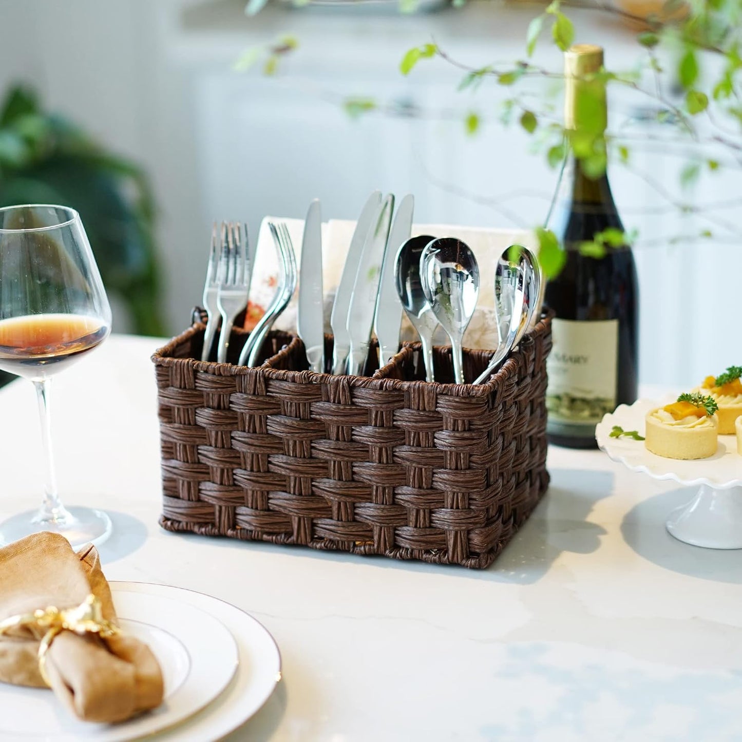 GRANNY SAYS Wicker Utensil Caddy - Picnic Basket with Handle, Organizer for Kitchen Table or Cabinet, Silverware Holder for Parties