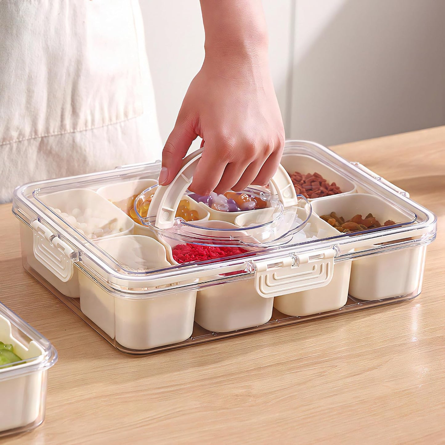 Divided Serving Tray with Lid for Veggie Charcuterie Container Portion Control Salad Keeper with 4 Removable Boxes Stackable Refrigerator Organizer Bins Food Storage Organizer Produce Saver