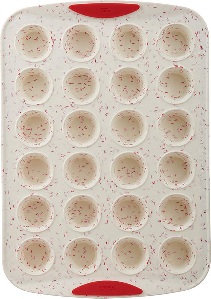 Trudeau Silicone Muffin Pan, 12 Cavities, Fuchsia (Model: 05115197KR)
