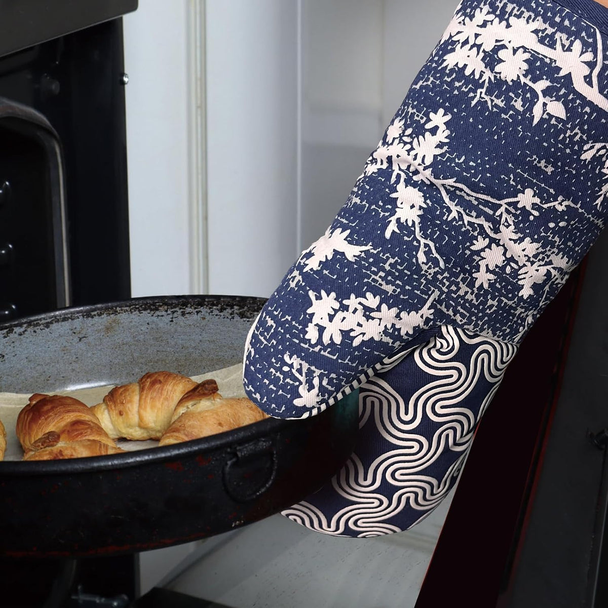 Mini Silicone Oven Mitts, Heat Resistant Kitchen Mittens 2-Pack Set