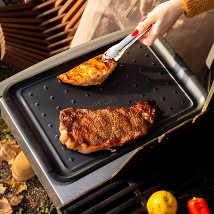 AVIEUS Grill Prep and Serve Trays | Set of 2 Stackable, Melamine Trays | Serving Tray & Marinating Tray | Serving Platter for Plating Food & BBQ Prep Tub for Marinating Meats | Grill Accessories |