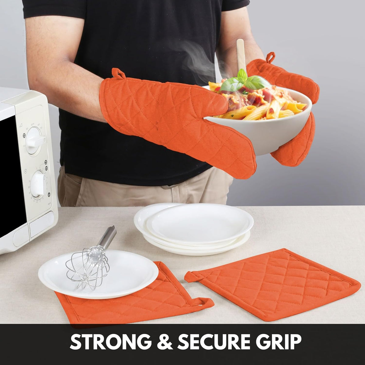 Oven Mitt (7"x13") & Pot Holder (8"x8") 100% Cotton Set of Heat Resistant Oven Gloves & Hot Pads for Gifts, BBQ, Cooking, Baking, Thanksgiving - Mustard Yellow