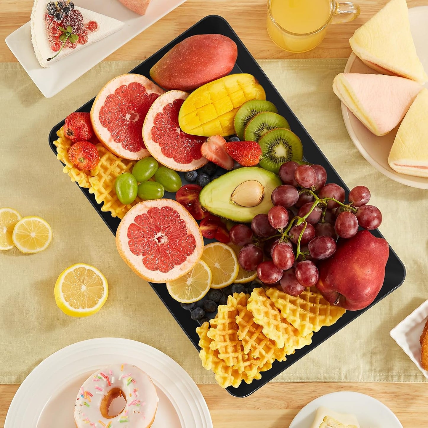 Lifewit Plastic Serving Tray for Party Supplies, 15" x 10" White Trays for Serving Food, Reusable Large Platter for Buffet, Fruit, Dessert, Snack, Veggie, Kitchen and Outdoor Use, Rectangle, 10 Pcs