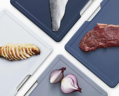 Joseph Joseph Folio 4-Piece Colour coded Cutting Board Set, Slimline case for organized Kitchen storage, Graphite