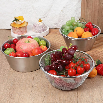 4 Pcs 304 Stainless Steel Colander with Mixing Bowl, Mini Rice Strainer with Bowl, Stainless Steel Small Mixing Colander for Kitchen Cooking, Washing Fruits and Vegetables(900ML & 600ML)