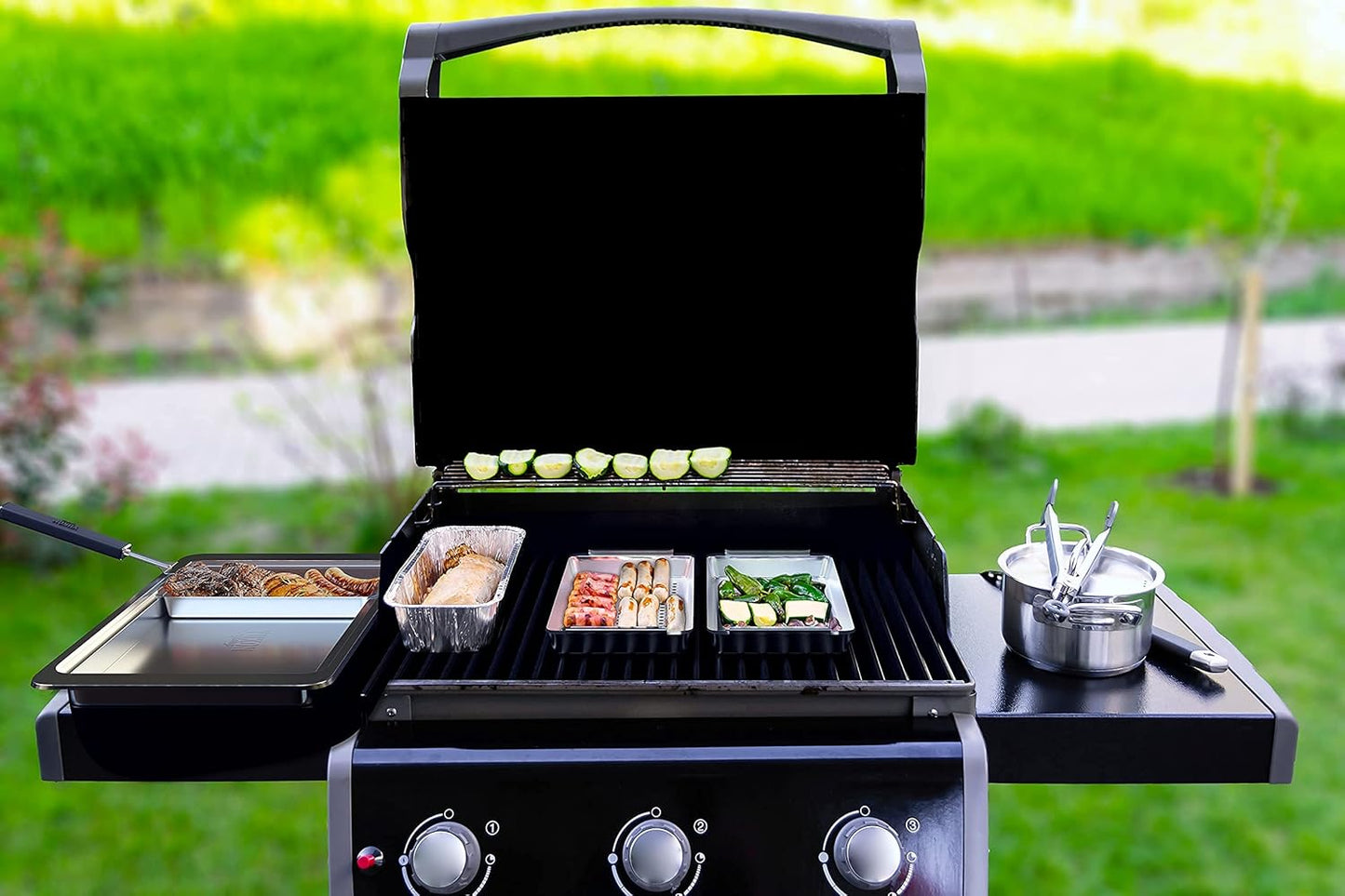 Yukon Glory™ BBQ 'N SERVE Premium Set, Includes 3 Grill Baskets, Serving Tray, Bamboo Cutting Board, Plastic Lid and Clip-on Handle
