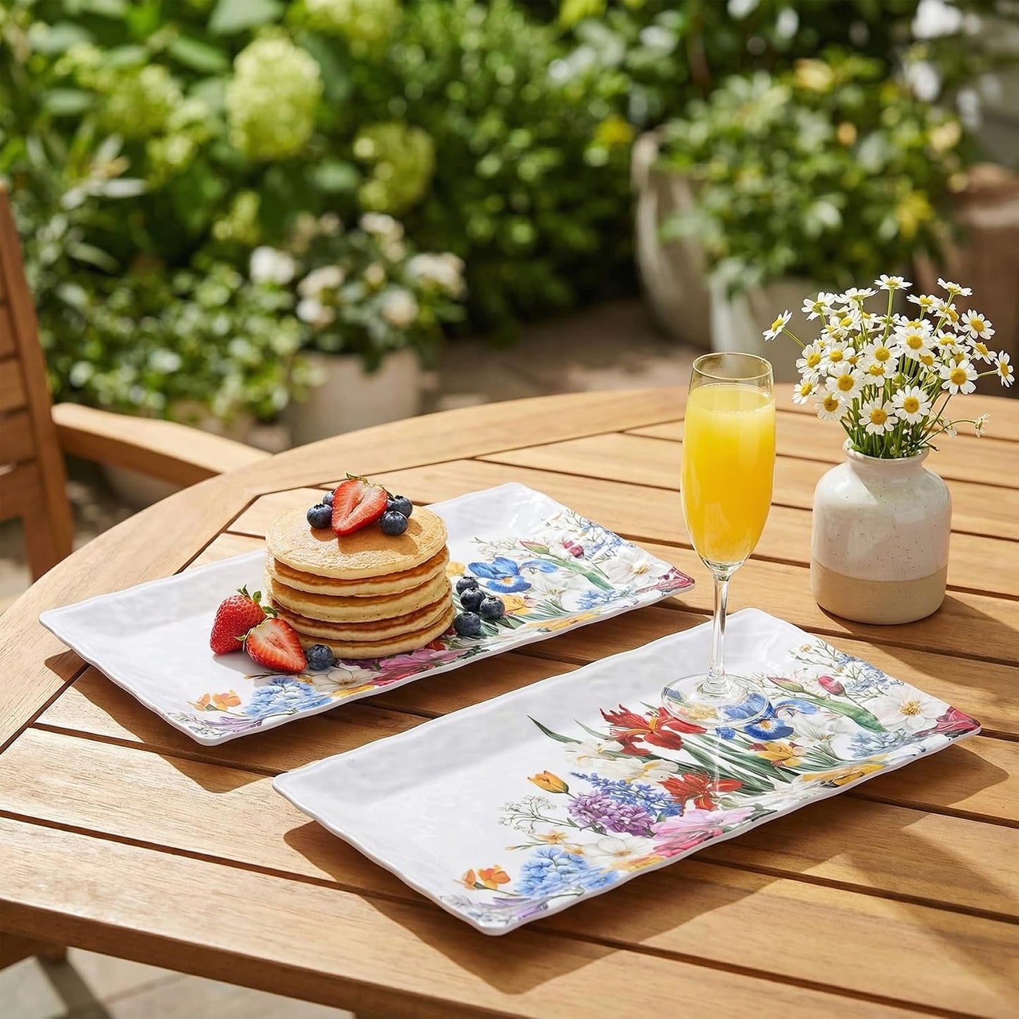 2 pcs Melamine Tray Set with Strawberry Design, 19 Inch and 14.5 Inch Large Serving Plates, Unbreakable Dinnerware for RV, Camping, Party, Easy Clean