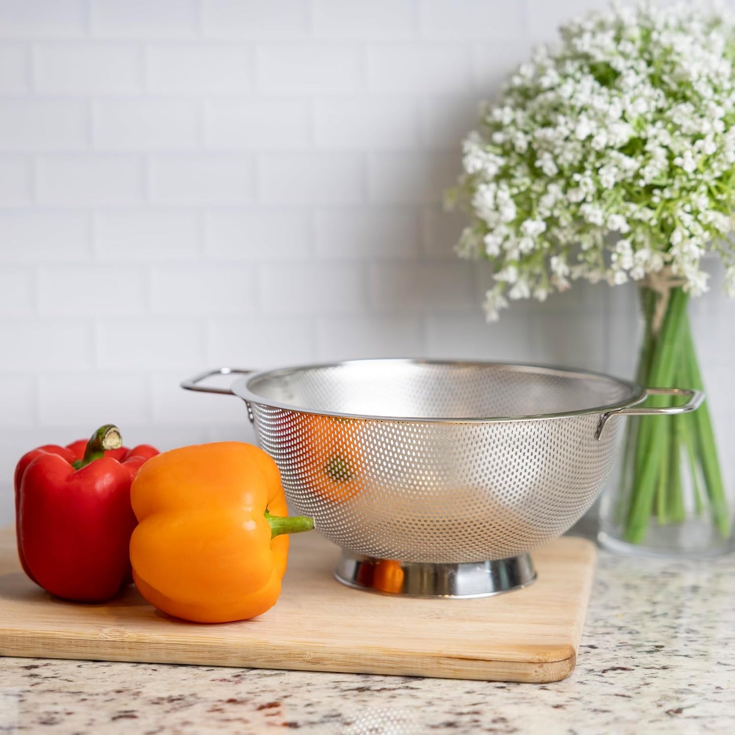 Fox Run Stainless Steel Colander, 4.7 Quart Over The Sink Pasta Strainer
