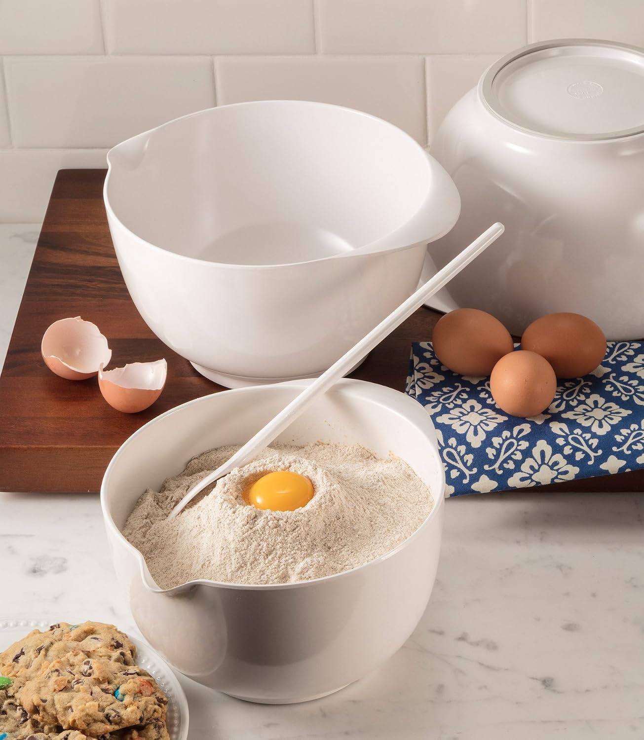 Hutzler Classic 2 Liter Melamine Mixing Bowl, Gray