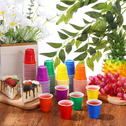 Roshtia 100 Pack 2 oz Plastic Shot Cups, Mini Disposable Shot Glasses 2 oz Wedding Party Cups for Bridal Shower Wedding Party, Beer Taste Serving, Snacks(Black, Gold)