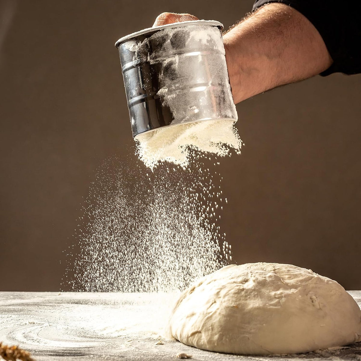 Omesata Flour Sifter 3 Cup for Baking, Crank Sifter Sieve Baker Dusting