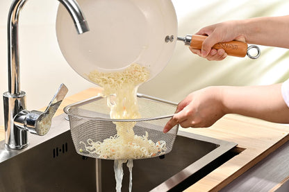 Fox Run Stainless Steel Colander, 4.7 Quart Over The Sink Pasta Strainer