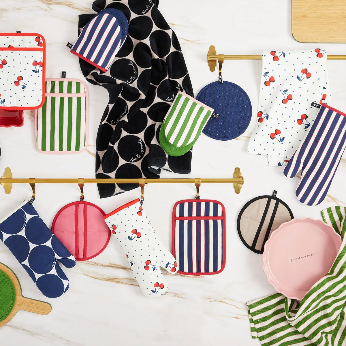 kate spade new york Botanical Stripe Mini Oven Mitt 2-Pack Set, 5.5" x 8", Black/Beige