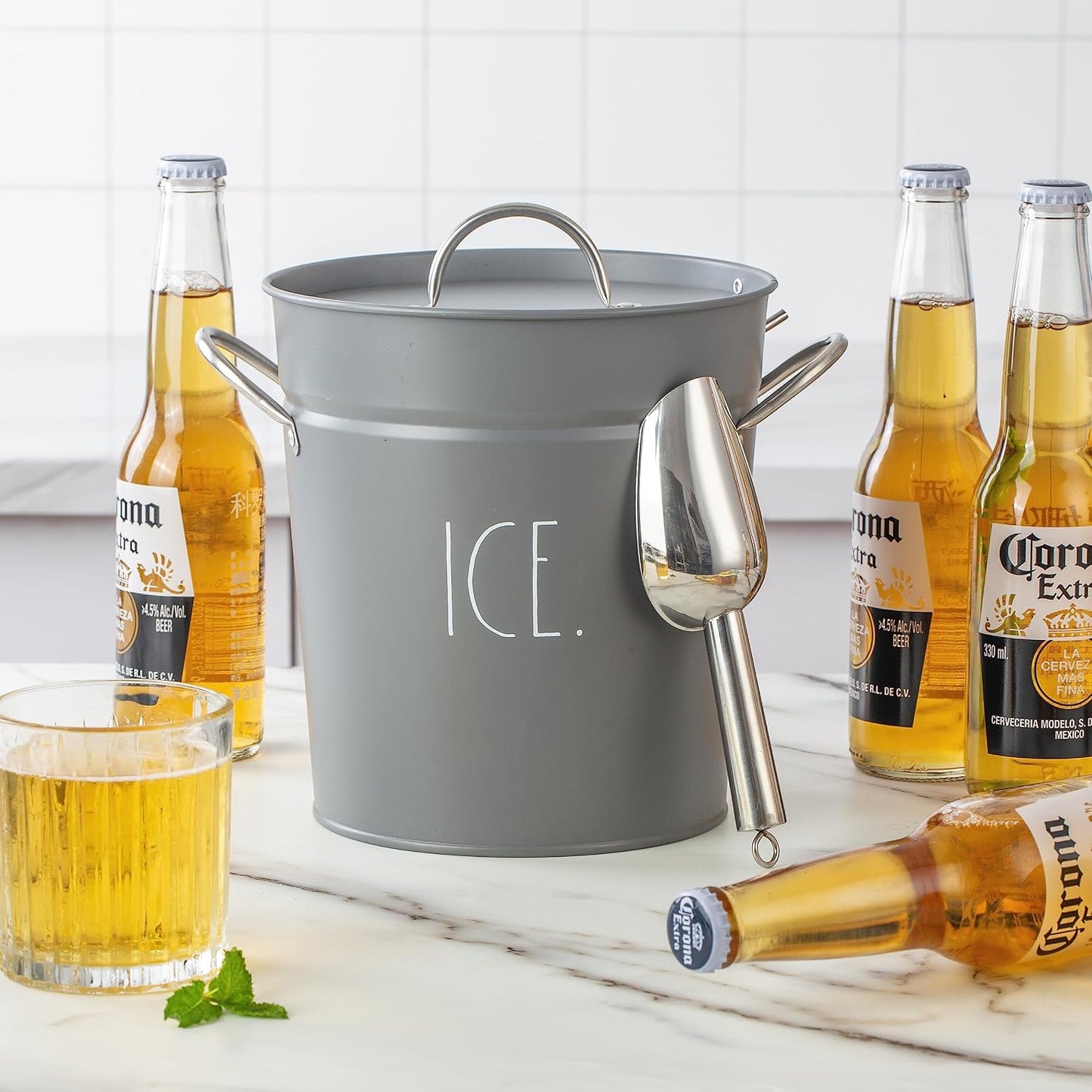 Rae Dunn Ice Bucket with Scoop - Stainless Steel Bucket with Handle, Lid and Ice Scooper - 4 Qt. Storage Bin for Ice Cubes for Bars, Parties, Backyard Barbeques, Picnics, and Camping (Black)