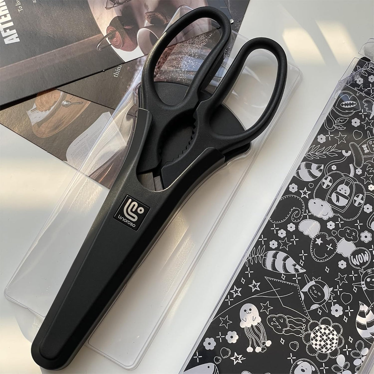 Linoroso Kitchen Scissors All Purpose with Magnetic Holder for Refrigerators, Dishwasher Safe Kitchen Shears Come Apart, Heavy Duty Scissors for Food, Meat, Vegetable, Herb, BBQ, Black