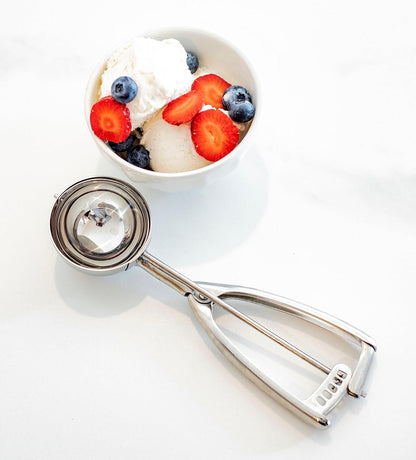 Jenaluca Jumbo Ice Cream, Cupcake & Muffin Scoop, Stainless Steel, 1/2 Cup