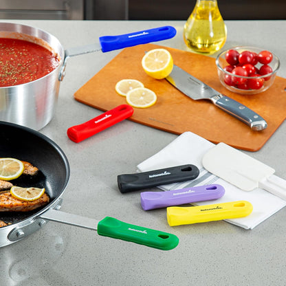 Restaurantware Silicone Pan Handle Cover Set 1-Count Heat-Resistant Removable Pan Handle Grips, Ergonomic Non-Slip Green Handle Protectors for Fry Pans and Sauce Pans
