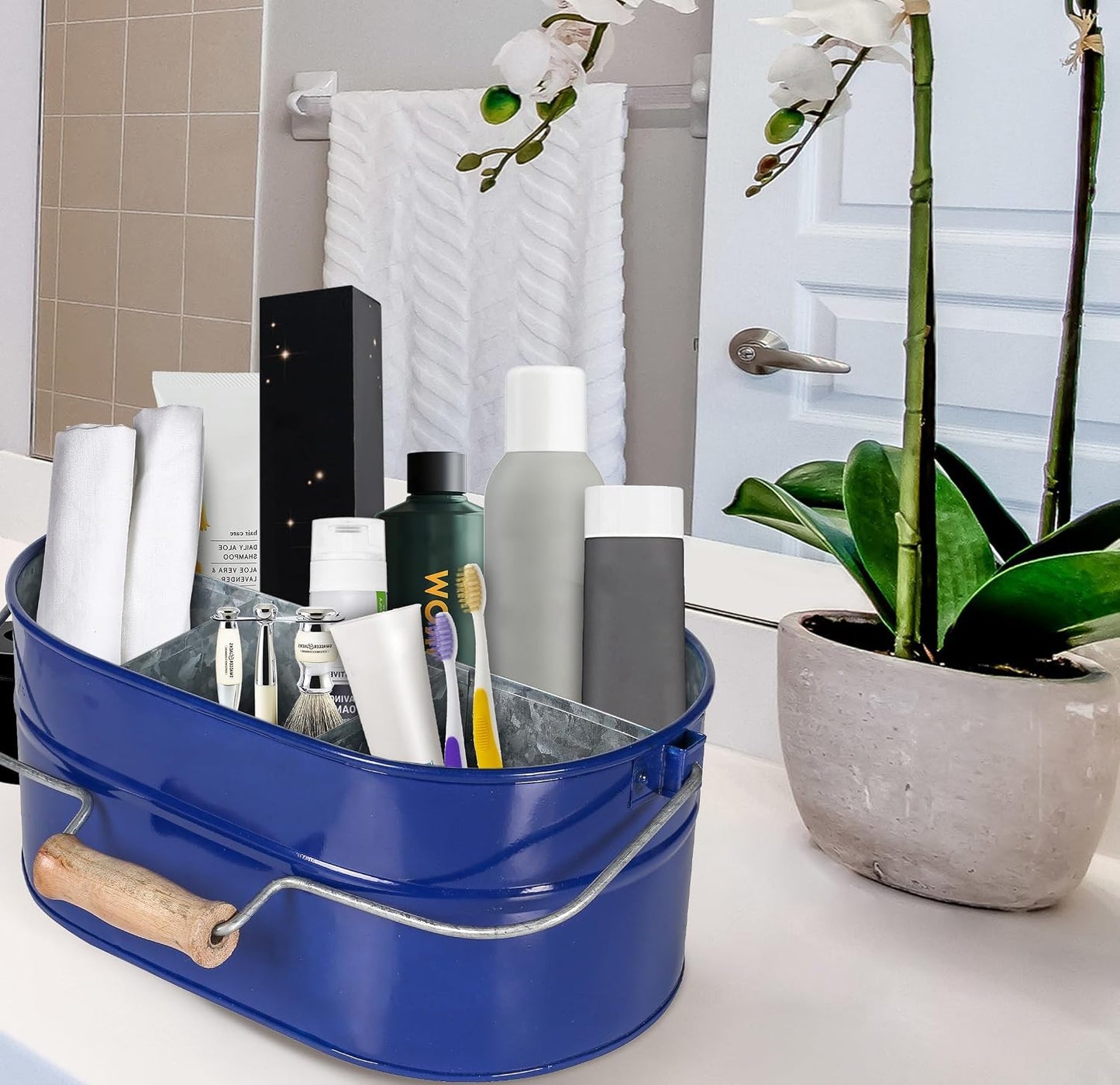 Alpha Living Home Galvanized Metal Utensil Caddy - Rustic Farmhouse Organizer Metal Garden Caddy with 4 Compartments and Wooden Handle for Kitchen, Buffet & Outdoor Events (Silver)