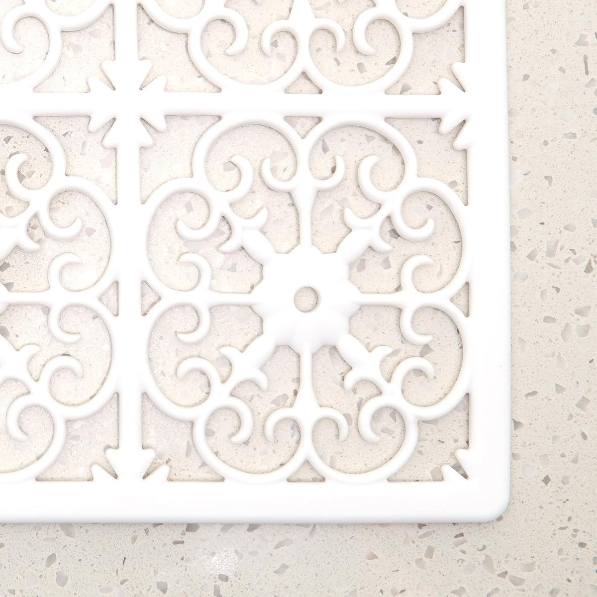 GASARÉ, Extra Large, Thick, Silicone Trivet for Hot Dishes, Pots, and Pans, Heat Resistant Mat for Countertop, Hot Pad for Kitchen, Easy to Clean, 16 x 12 x 3/8 Inches, White