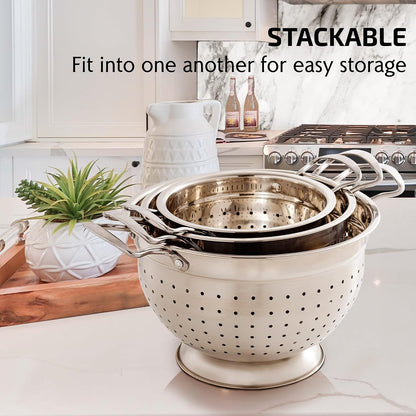 OVENTE Mixing Bowl Set with Lids, 3-Piece Stainless Steel Nesting Bowls for Easy Food Storage, Stackable Design, Kitchen Essential for Baking, Cooking and Prepping, Size 5, 3.5, 1.5QT, Silver BM46333S