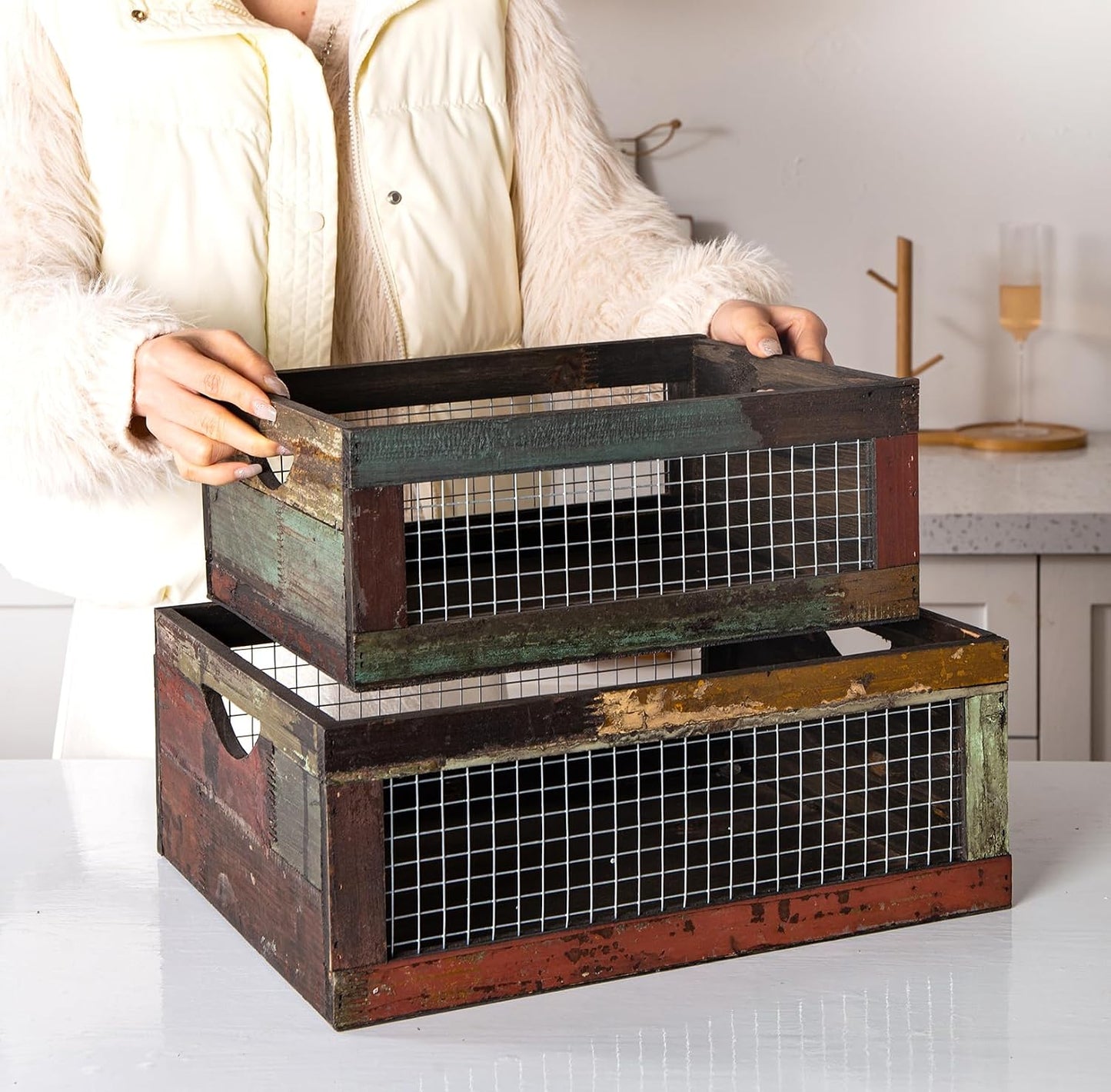 TIMRIS Set of 2 Rustic Wooden Countertop Baskets, Farmhouse Distressed Nesting Boxes, Small Decorative Wooden Storage Crates, Reclaimed Wood Organizer Baskets with Wire Mesh (Random)